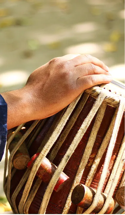 Hands playing tabla